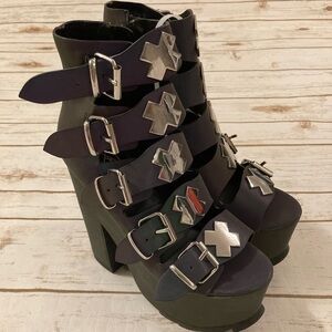 Y.R.U. Dolls Kill Dreamscape X Reflective Platform Heels